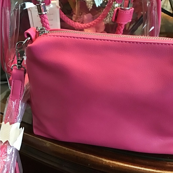 Pink  Clear purse security clearance approved. - Picture 3 of 3